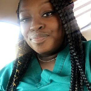 Meet your Posher, Allison